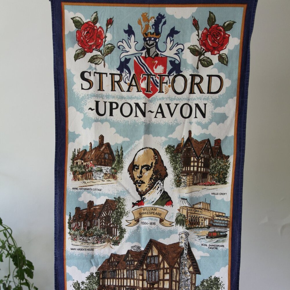 Vintage Stratford-Upon-Avon/Shakespearian tea towel.
